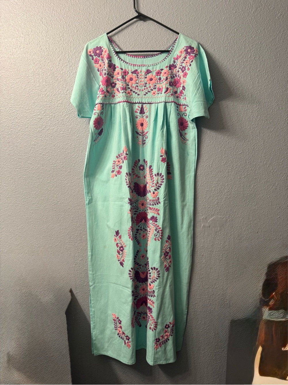 Mexican Embroidered Mint Green Maxi Dress - Women's size M NWOT